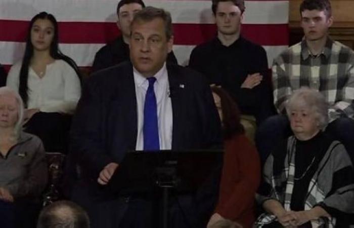 Chris Christie exits 2024 White House race with parting shot at Trump