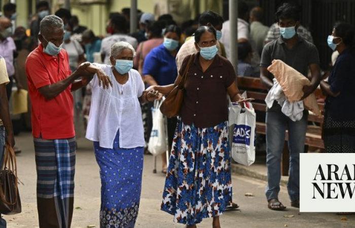 Sri Lankan soldiers sent to key hospitals as health workers strike