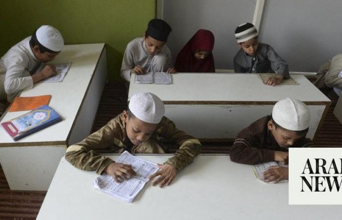 Thousands of Indian teachers set to lose jobs as Muslim school funding ends