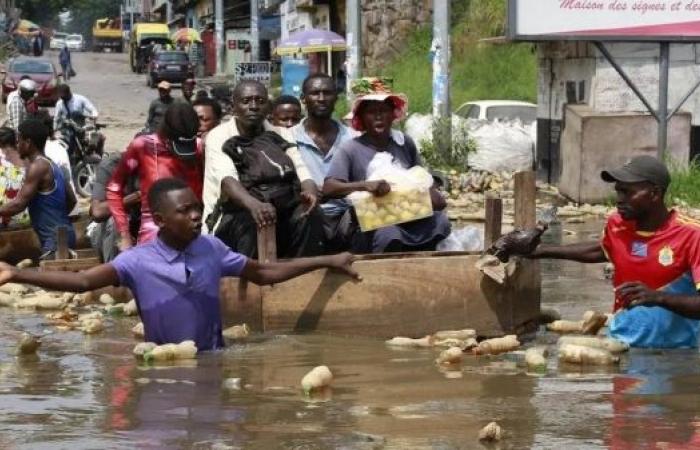 DR Congo floods: Chaos in Kinshasa as river rises to near-record level