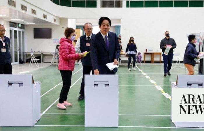 Taiwan votes in key election under Chinese threats