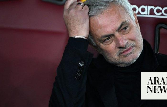 Roma announces that José Mourinho is leaving the club ‘with immediate effect’