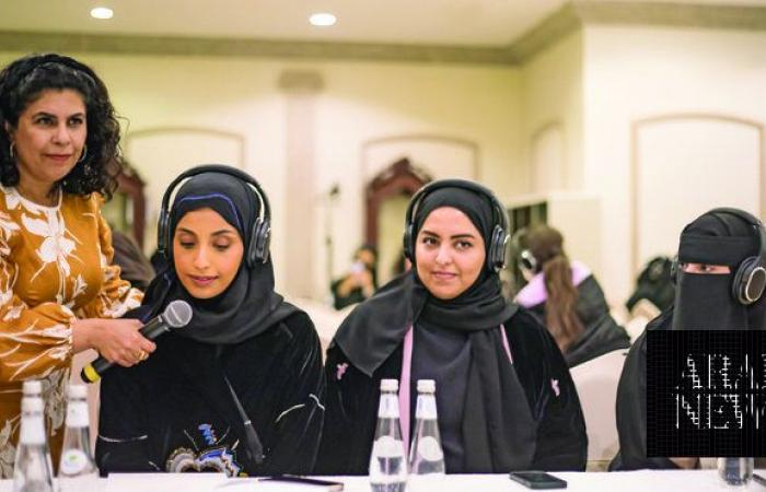 Artist Manal Al-Dowayan prepares for Venice Biennale by inviting hundreds of Saudi women to collaborate on art project