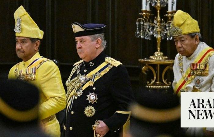 Malaysia swears in motorcycle-riding sultan as new king