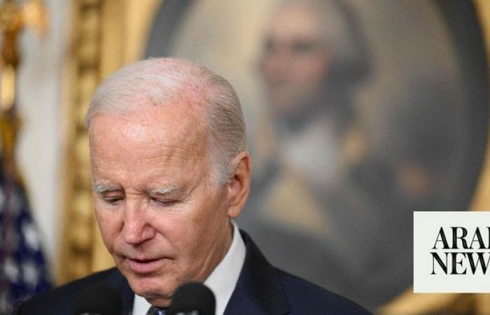 Special counsel clears Biden on mishandling of classified documents, roasts him on memory loss