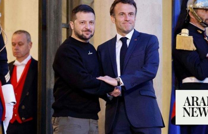 Macron, Zelensky to sign security deal in Paris Friday