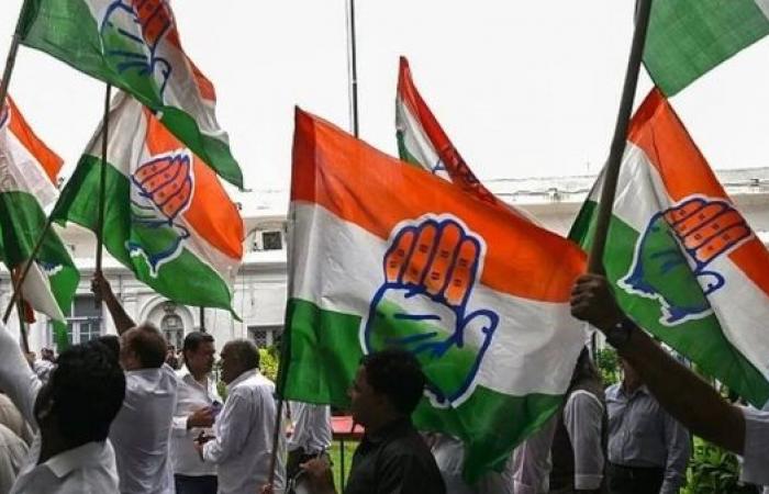 India's opposition Congress party claims bank accounts 'frozen'