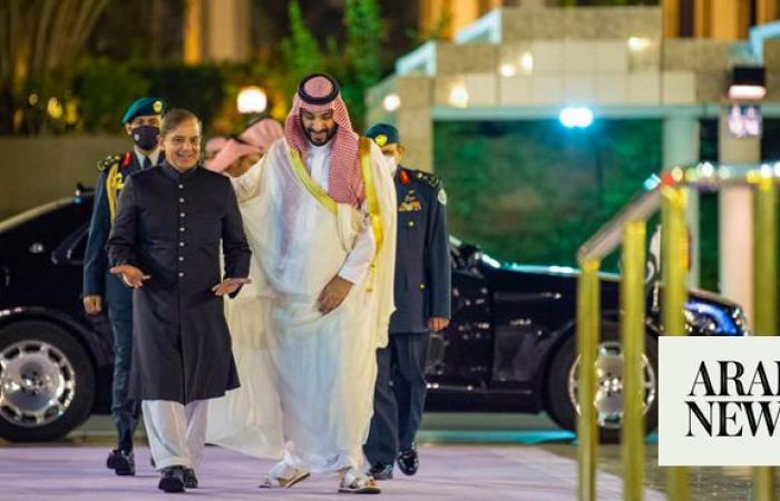 PM Sharif says will prioritize transforming Pak-Saudi ties into economic partnership