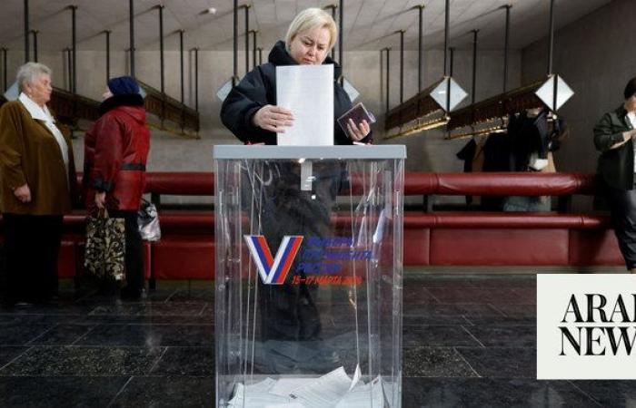 Russia detains eight for polling station vandalism