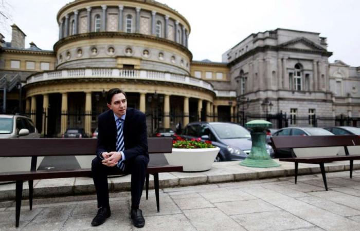 Irish PM-in-waiting Harris set to win party leadership
