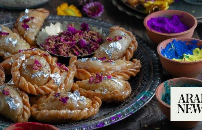 Centuries-old treat adds sweetness to India’s most colorful festival
