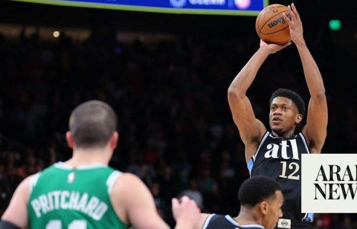 Hawks mount 30-point comeback to stun Celtics 120-118