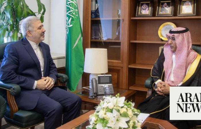 Minister receives Iranian ambassador in Riyadh