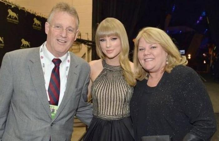 Taylor Swift's father escapes charge over alleged Australia assault