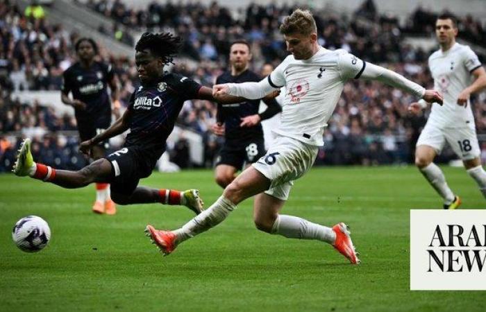 Tottenham beat Luton to move into fourth place in EPL, Chelsea held by 10-man Burnley