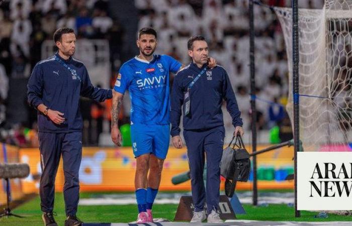 Al-Hilal confirm Aleksandar Mitrovic out for six weeks due to injury