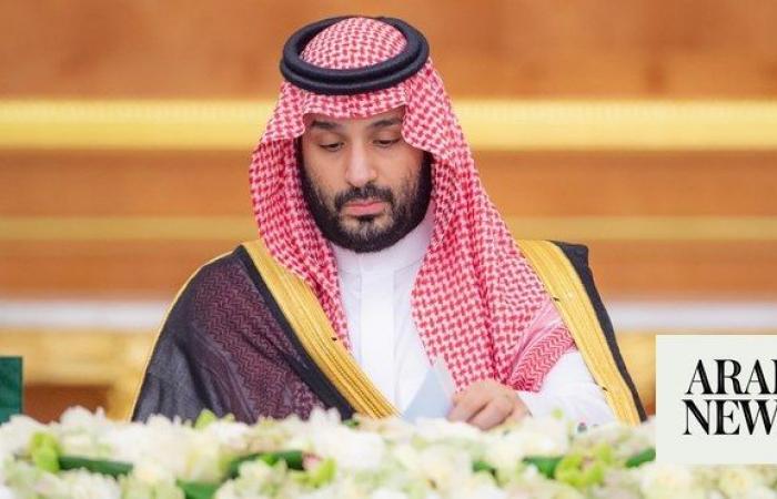 Saudi Cabinet: State to bear government costs of displaced people who relocate to Kingdom