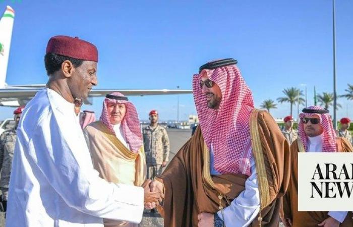 Niger PM arrives in Madinah