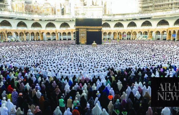 Symphony of color as pilgrims mark Eid in Makkah