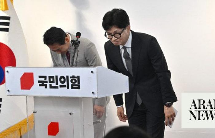 South Korea’s prime minister and top officials offer to resign after election defeat