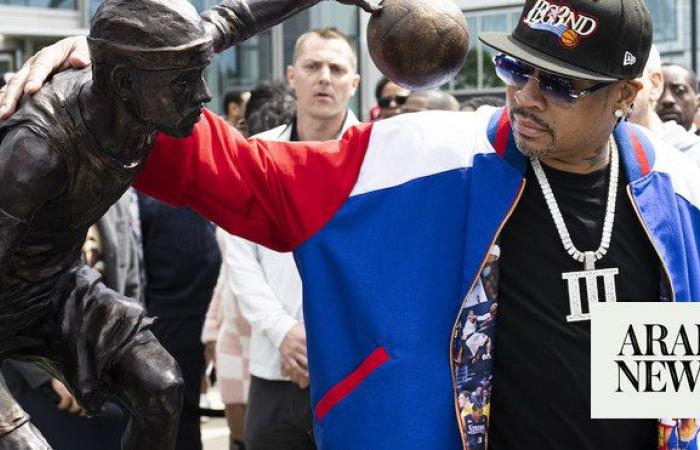 Allen Iverson immortalized with sculpture alongside 76ers greats Julius Erving and Wilt Chamberlain