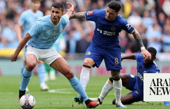 Silva strikes late as Man City sink Chelsea to reach FA Cup final