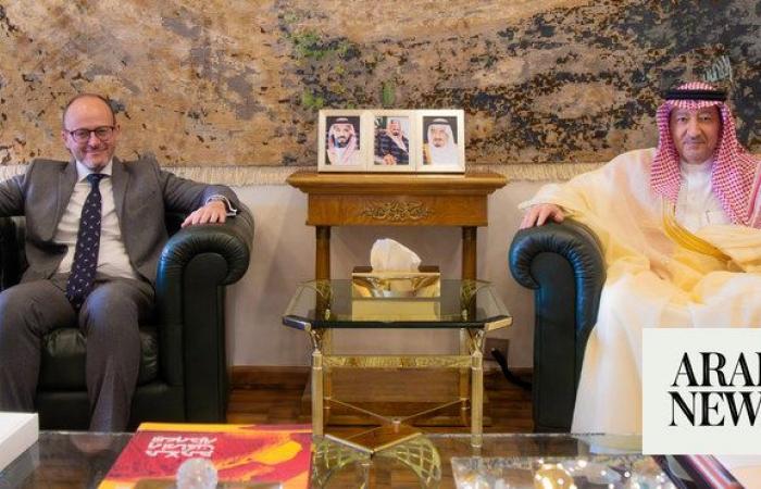 Saudi deputy FM receives Spanish foreign minister