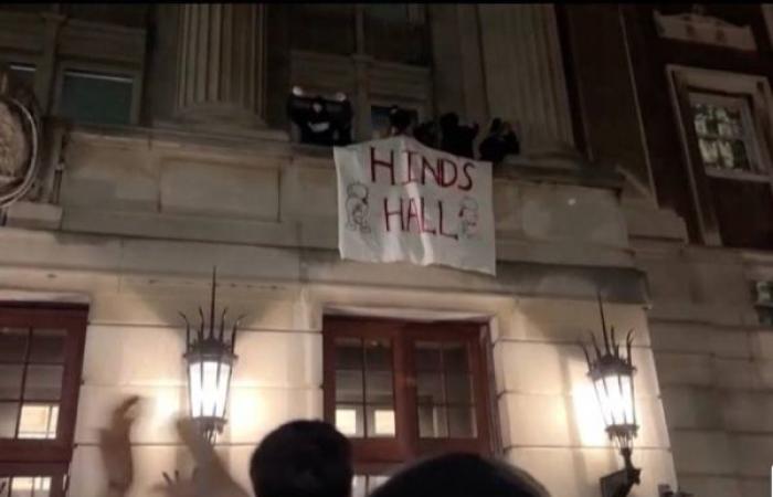 Columbia protesters take over building after defying deadline