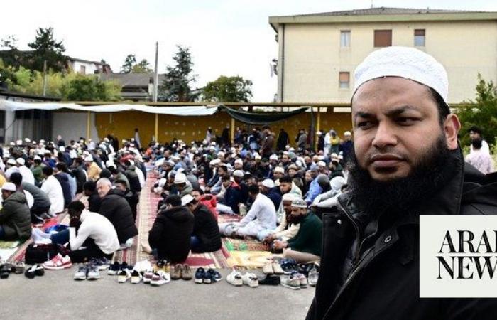 No place to pray for Muslim workers in Italian city