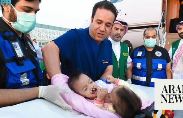 Conjoined Filipino twins arrive in Riyadh for surgery