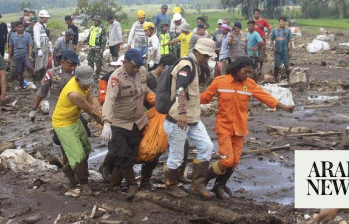 Floods kill 43 in Indonesia’s West Sumatra, 15 missing