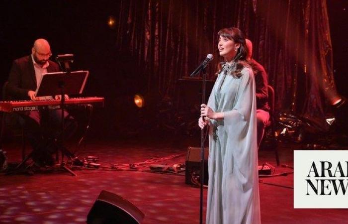 Faia Younan serenades Ithra