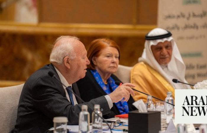 Riyadh hosts high-level talks with former world leaders to address global issues 