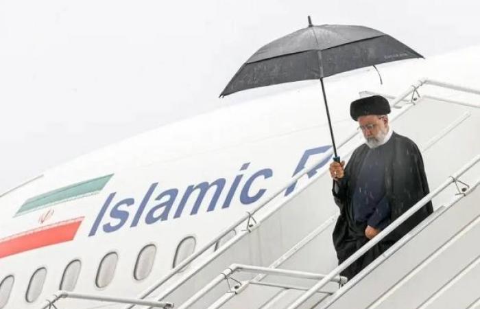 Helicopter carrying Iran's president makes 'hard landing'