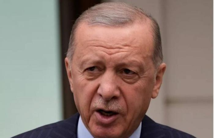 Erdoğan claims Eurovision contestants threaten family values
