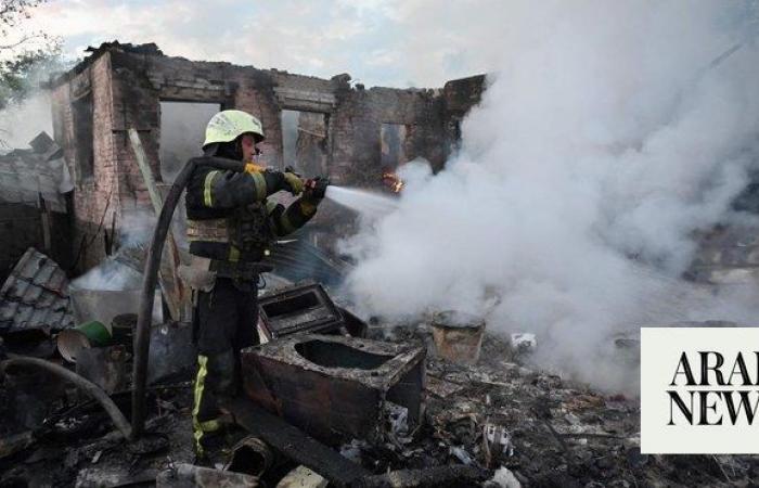 Russian guided bombs hit residential area in Kharkiv, nine injured