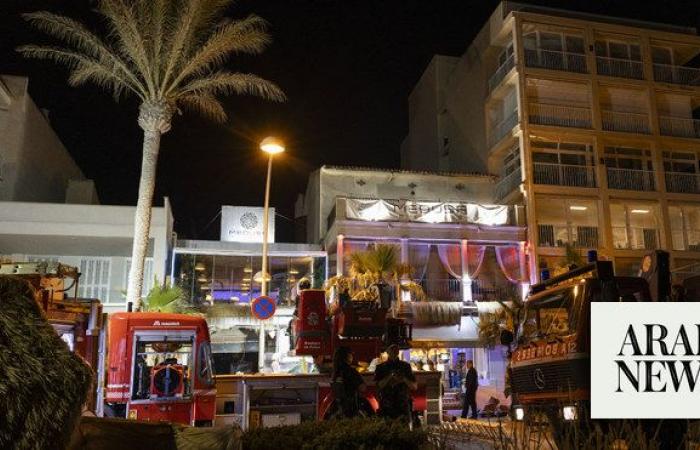 Four dead, 21 injured in Spain restaurant roof collapse