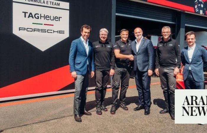Porsche becomes third manufacturer to commit to Formula E GEN4 until 2030