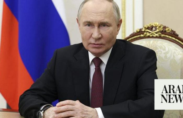 Putin says Ukraine should hold presidential election
