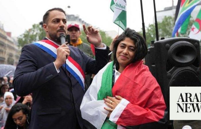 French MP says waving Palestinian flag was protest at ‘massacre’ in Gaza