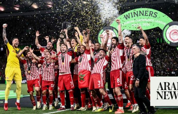 Celebrations in Greece as Olympiakos beat Fiorentina 1-0 for first European title