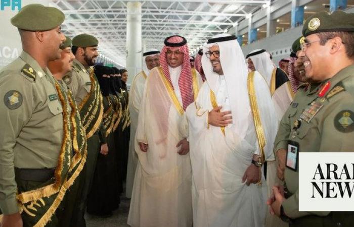 Makkah deputy governor receives arriving Indonesian pilgrims as he inspects Hajj services at Jeddah international airport