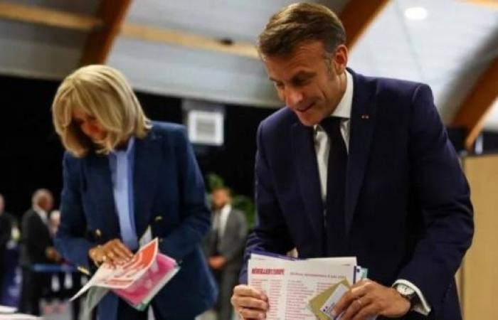 Macron takes huge risk with surprise election