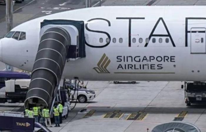 Singapore Airlines turbulence victims offered payouts