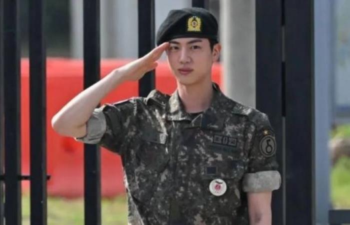 BTS' Jin to hug 1,000 fans as he returns from army