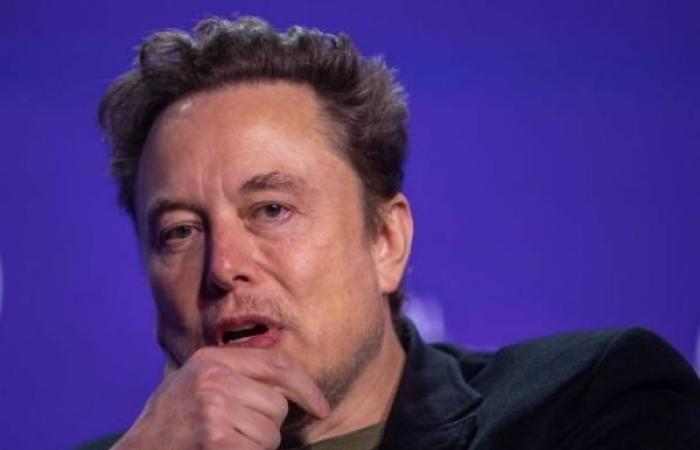 Elon Musk drops lawsuit after OpenAI published his emails