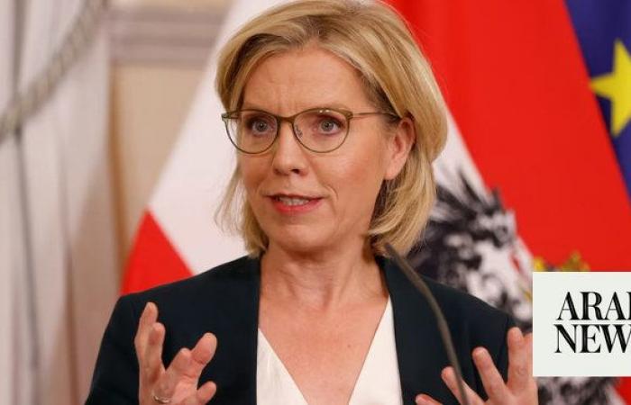 Austrian minister defies coalition ally to back EU nature restoration law