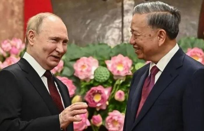 Putin vows deeper ties with Vietnam in visit criticized by US