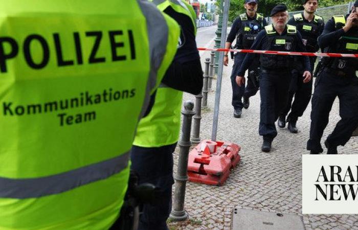 Germany arrests three on suspicion of spying on Ukrainian national