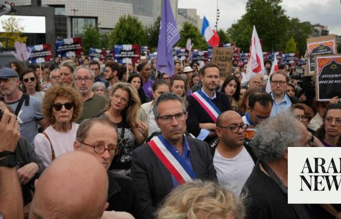 Hundreds in Paris protest ‘anti-Semitic’ gang rape